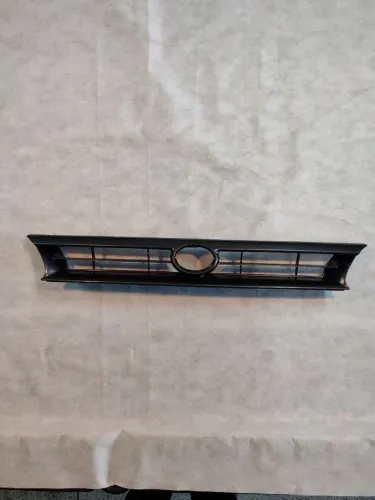 Grade frontal COROLLA