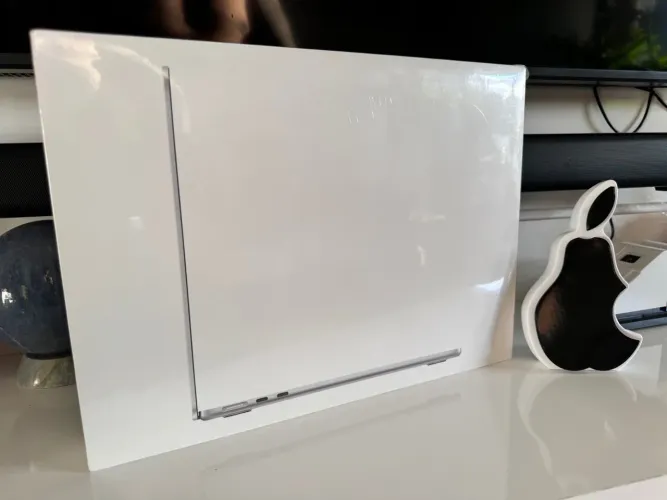 Apple MacBook Air M2 16/256 13pol. cor Silver