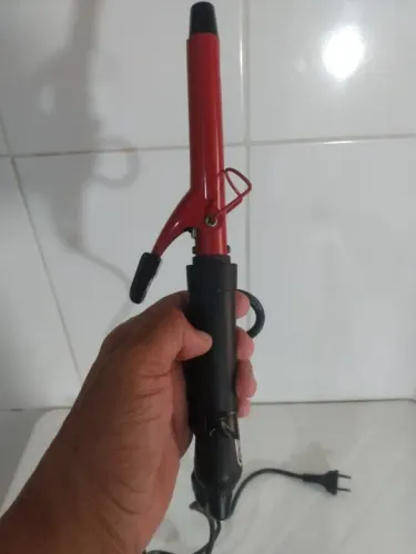 Modelador de Cachos - Mega Turmalina Ion Cerâmica - Com Fio Rompido.