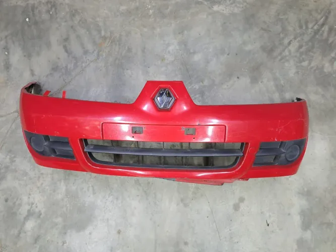 Para-choque dianteiro Renault Clio 2011