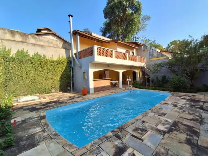 Casa com 5 dormitórios à venda, 485 m² por R$ 1.600.000,00 - Granja Viana - Jandira/SP