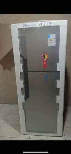 Geladeira TF55S 431 litros inox top freezer