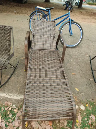 Espreguiçadeira pra piscina