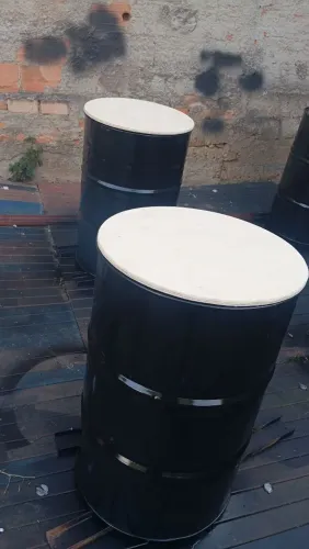 TAMBOR PRETO 70 REAIS .