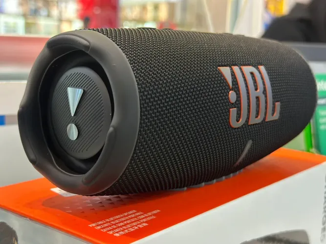 CAIXA DE SOM JBL CHARGE 5 WIFI BLACK