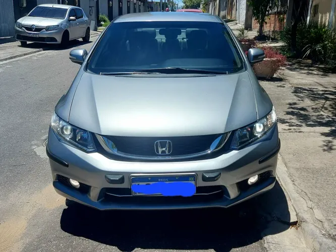 Honda Civic Sedan LXR 2.0 Flexone 16V Aut. 4P 2016