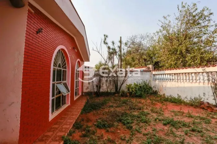 Casa à venda no bairro Jardim dos Estados, Sorocaba - 3 dormitórios e 2 banheiros - Zona O