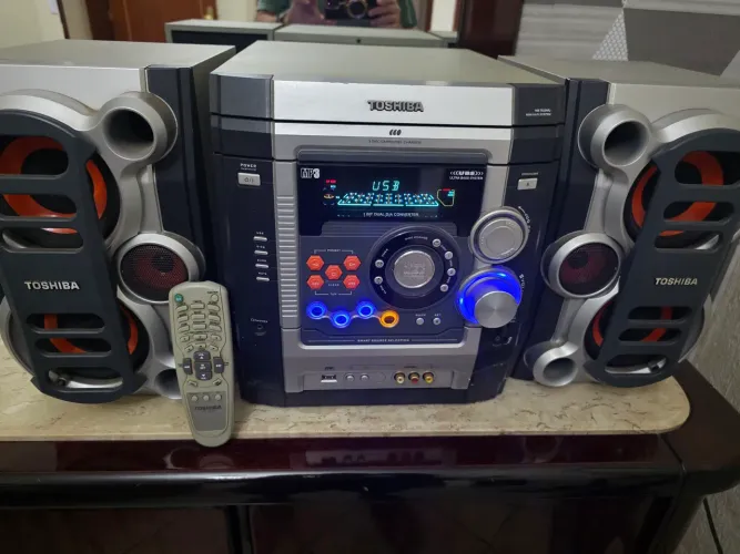 Micro System Philco Cd Mp3 e Pen Drive c/controle