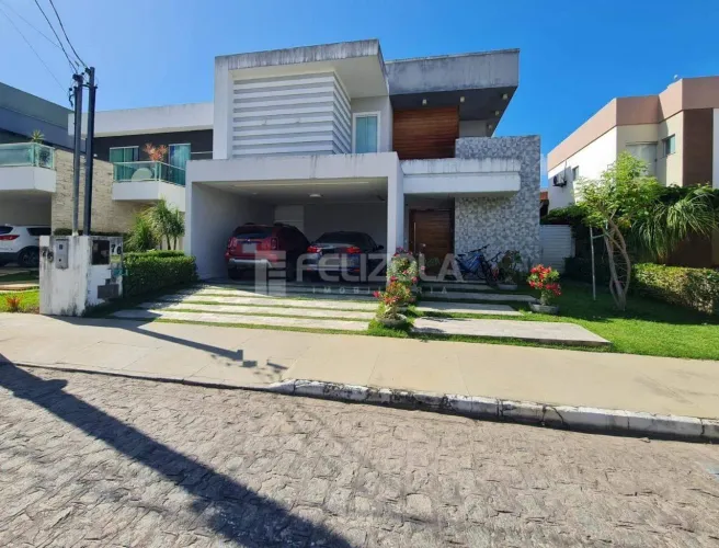 Casa Condomínio à venda no Bairro Aruana - Reserva Aruanã - 5 quartos, 4 suítes, 2 vagas