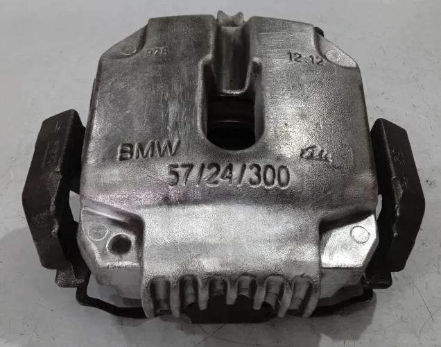 Pinça de Freio Dianteiro Direito BMW 325i V6 2008 - 2012