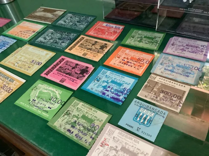 27 Ingressos de Futebol Antigos - 1977 1982