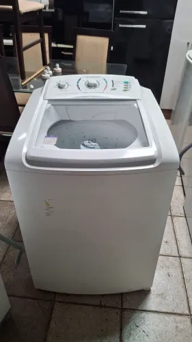 Máquina de Lavar Roupa Electrolux 12kg conservada