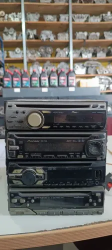 Vendo Lote de Rádio da PIONEER 