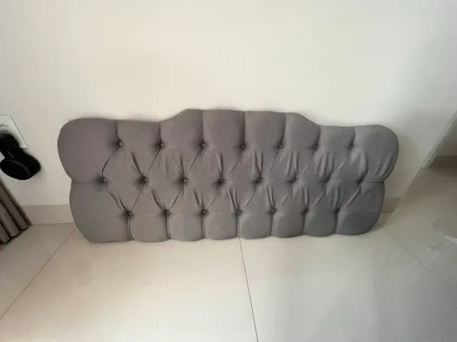 Cabeceira de cama estofada tamanho casal