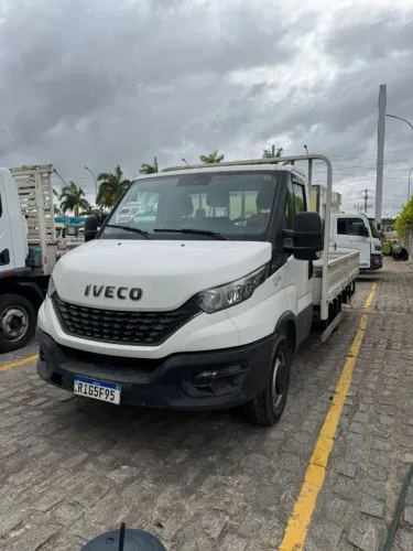 IVECO DAILY 35-150 - 2022 - CARROCERIA DE FERRO 4,2M