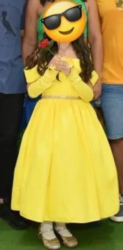 Vestido Princesa Bela - Tamanho 7/8Anos