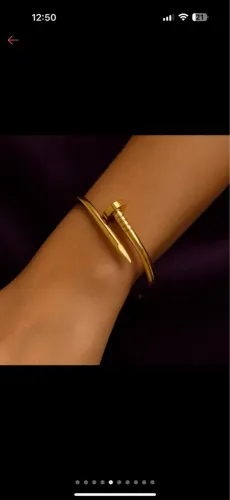 Pulseira dourada 