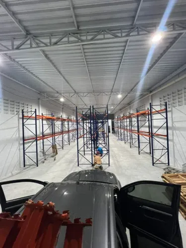 Estantes de aço para estoque ( Porta Pallet )