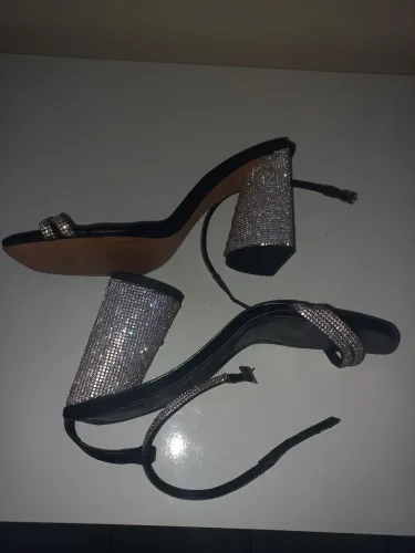 Sandália Santa Lolla 37