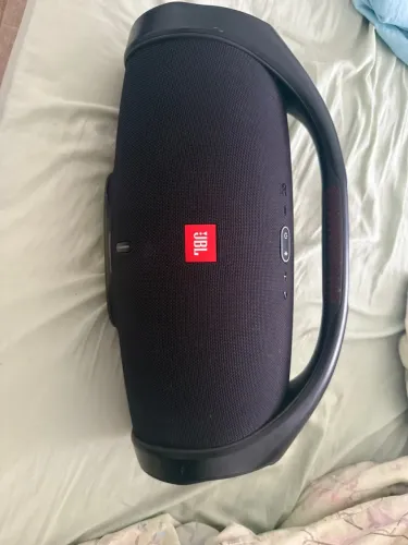 JBL Boombox 2 com carregador 