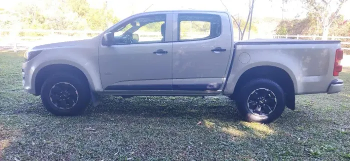 Chevrolet S10 Pick-up LS 2.8 TDI 4X4 CD Dies. Mec. 2020