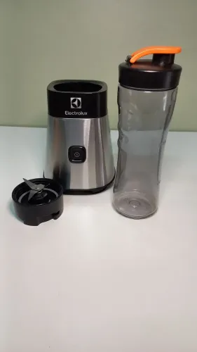 Mini Liquidificador Electrolux - Prático e Portátil