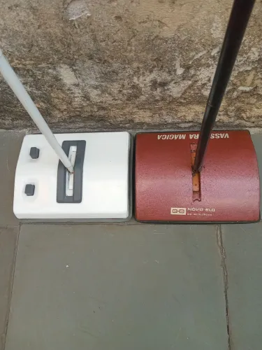 Vassoura Mágica Antiga Novo Elo - Colecionador