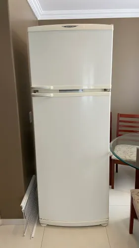 Geladeira BRASTEMP BRD46ABANA