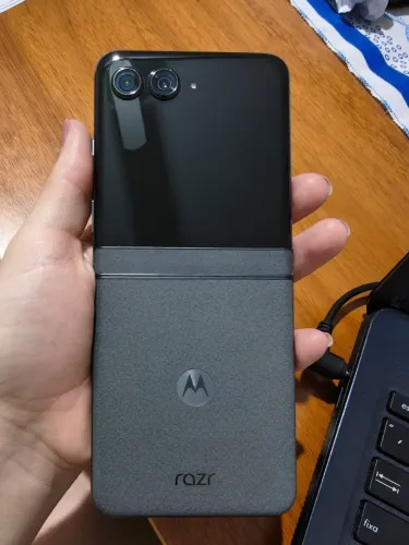 Vende-se Motorola RAZR 50 512 Gb