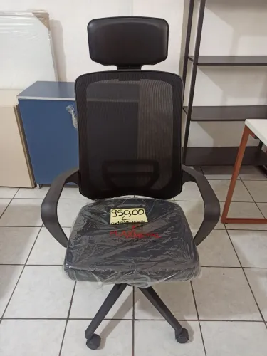 Cadeira confortável para escritório 