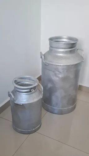 Galao Latão de leite Ferro 50L e 15L.