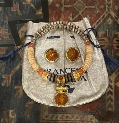 Colar Francesca Romana