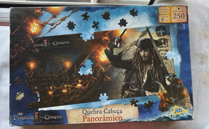 Quebra-Cabeça Piratas do Caribe 250 Peças novo