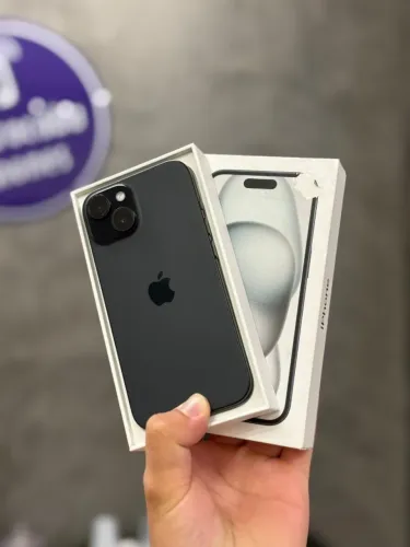 15 128GB - Seminovo com garantia