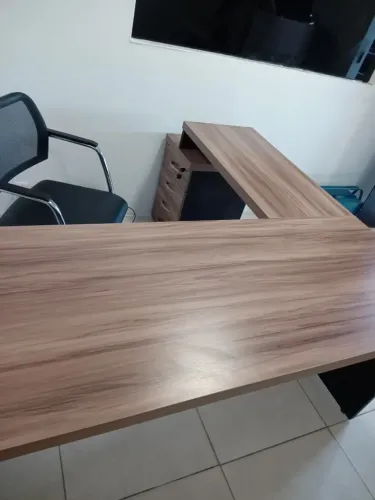 MESAS ESCRITORIO TAMPO GROSSO 40MM CENTERACO LOJA * 