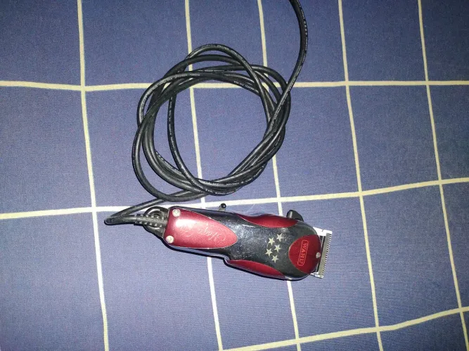Máquina de cortar cabelo Wahl Magic Clip