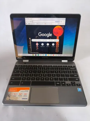 Chrome book Samsung XE521