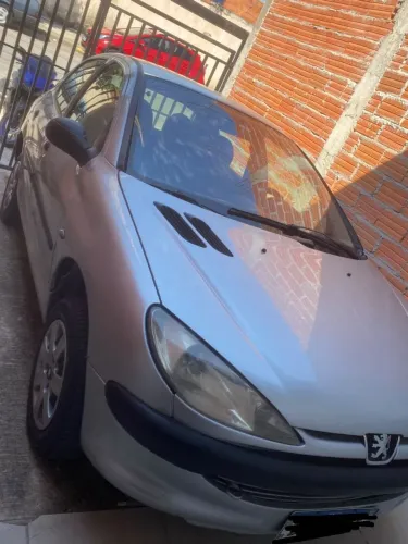 Peugeot 206 Selection/ Sensation 1.0 16V 5P 2001