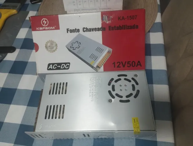 Fonte chaveada 50A