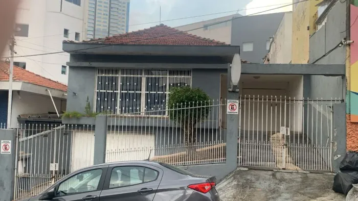 Casa à Venda na Campesina, Osasco - 5 Dormitórios!