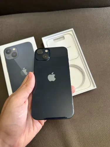iPhone 13 128GB com Caixa