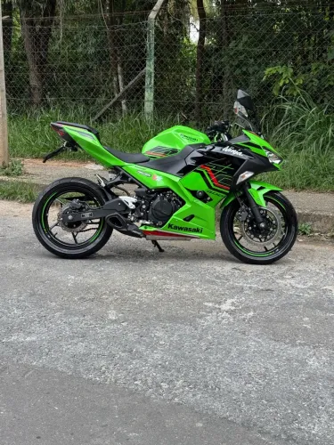 Kawasaki Ninja 400 2024