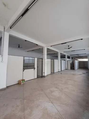 EXCELENTE PONTO COMERCIAL LOCALIZADO NO CENTRO DE BAURU/SP