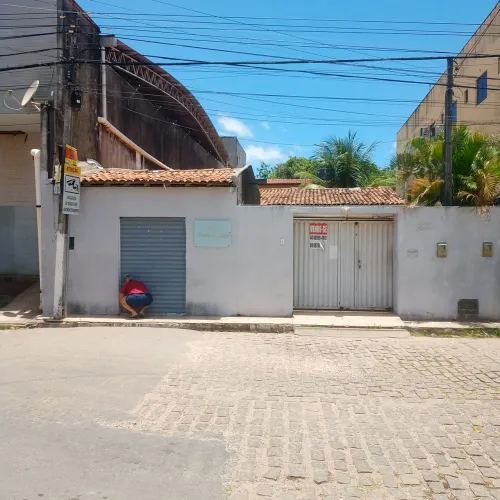 Vendo casa   .  No Potengi a 7 minutos do Norte shopping 