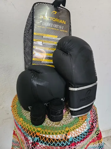 Vendo luvas muay thai 