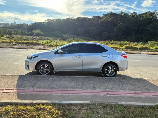 Toyota Corolla GLI Upper 1.8 Flex 16V Aut. 2017