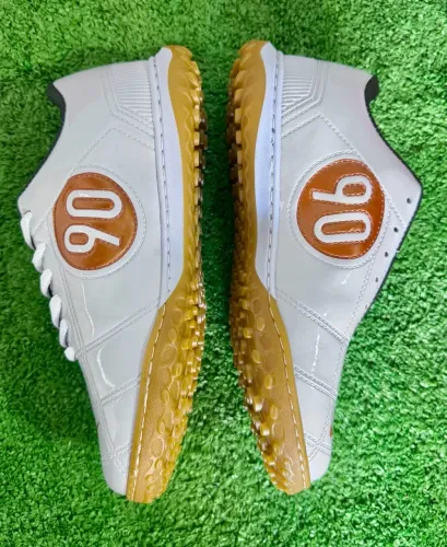 Chuteira Nike de futsal 