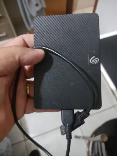 HD externo Seagate 2TB conservado - 250,00. Aceito propostas dúvidas chamar no *