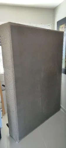 Cama de casal, guarda roupa 6 portas e tampo de pia