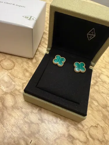 Van cleef Alhambra  